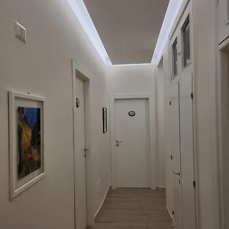 Frebi's - 4* Nápoly