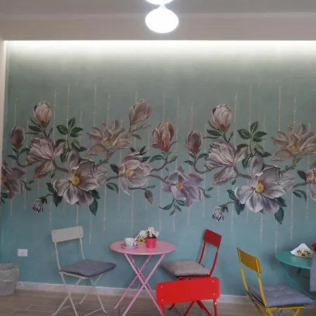 ベッド・アンド・ブレックファスト Frebi's - 4*