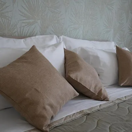 ベッド・アンド・ブレックファスト Frebi's - ナポリ