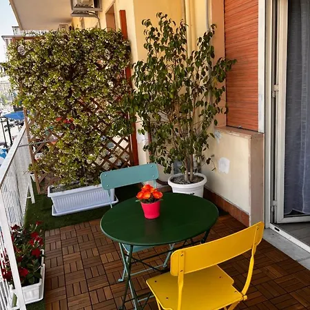 Frebi's - 4* ナポリ