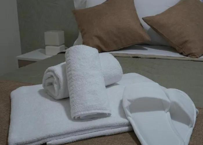 Bed & Breakfast Frebi's - Naples